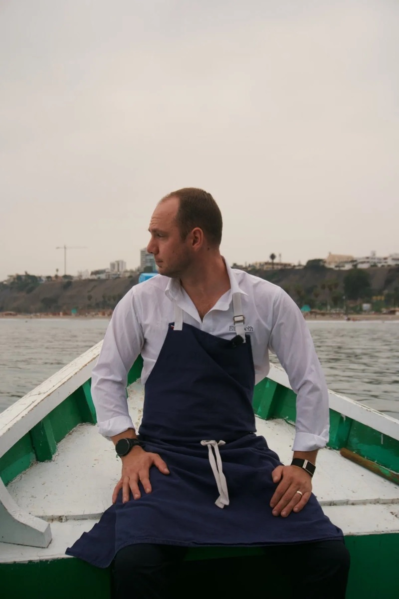 on the boat, lima