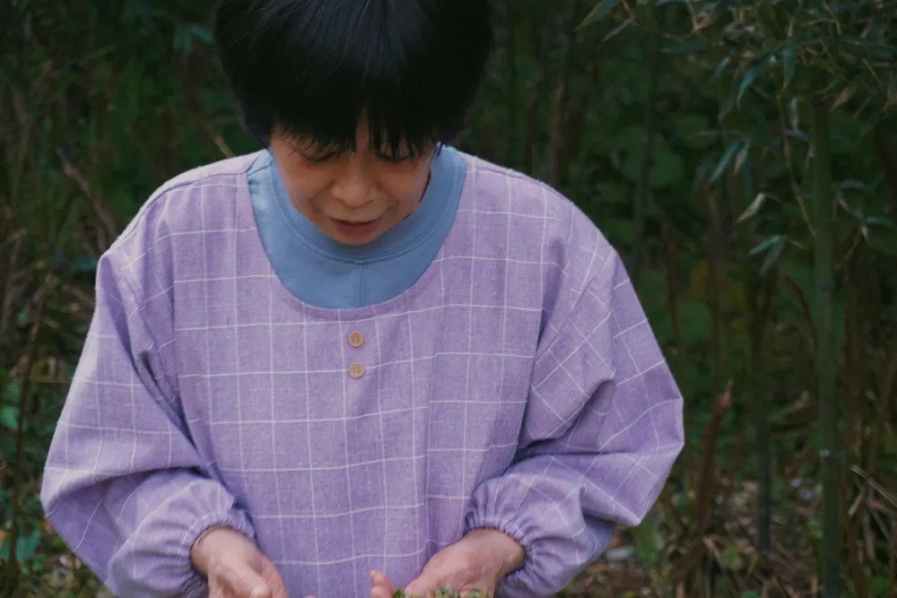 Harita-san foraging